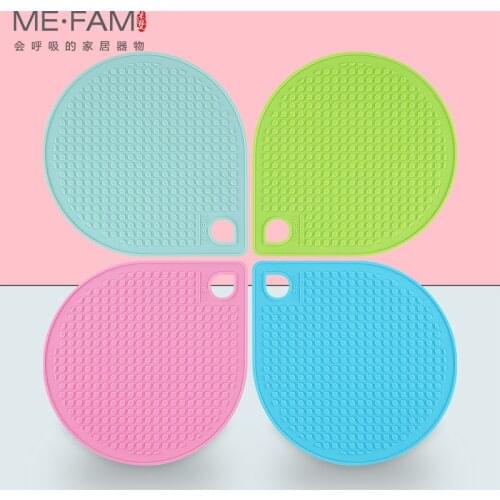 Water Drop Shape Silicone Trivet Pot Pads Non Slip Anti Hot Waterproof Oilproof Tea Coasters Desktop Decoration Protection Mats