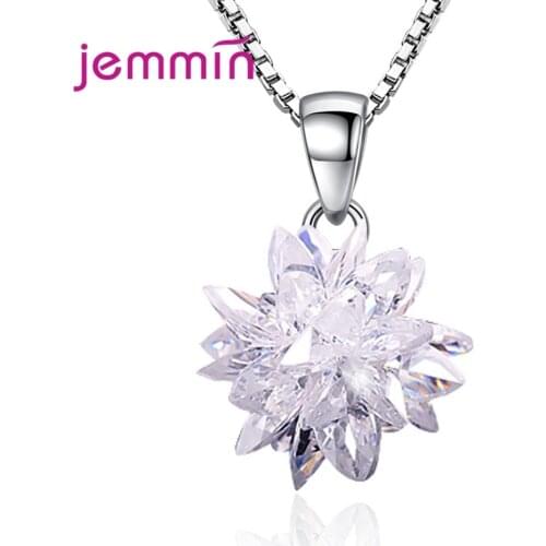 New Statement 2021 Ice Flower Design Pendant Necklaces For Women Cubic Zircon Crystal Choker Necklaces Luxury Wedding Jewelry