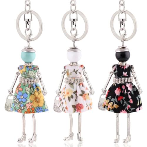 Women Keychain for Lady 2021 New Statement Charm Metal Key Chain Jewelry Cute Gift Female Bag Pendant Trendy Key Ring Wholesale