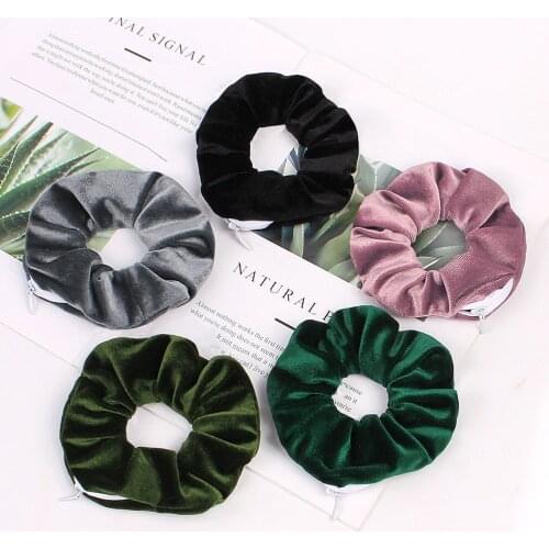 2020 Fashion New Retro Novelty Designs Zipper Scrunchies Women Creative Velvet Hairbands Brand Quality Pocket Scrunches With Zip