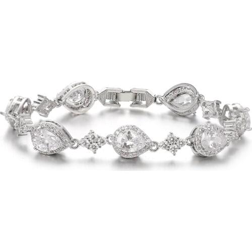 Bettyue Elegant Waterdrop Shape AAA Zirconia Bracelet For Women Noble Jewelry Fashion Statement In Banquet Charming Decoration