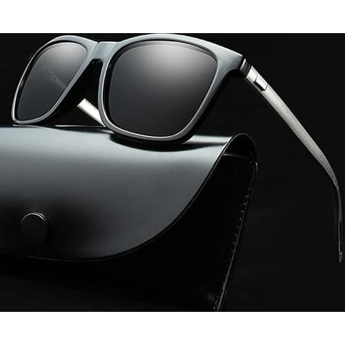 Hot Sale Polarized Sunglasses Men Women Classic Square Plastic Outdoor Driving Sun Glasses Male Female Fashion Black Shades