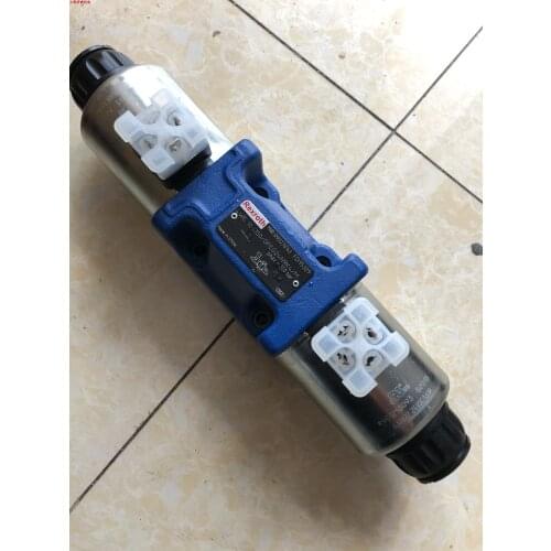 Rexroth Hydraulic solenoid valve MNR: R901278763 4WE10D50/OFEG24N9K4/M 4WE 10 D50/OFEG24N9K4/M pmax=350bar 4WE10D5X/OFEG24N9K4/M