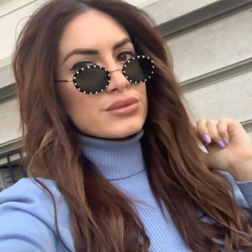 2020 Vintage Retro Circle Diamond Decoration Small oval Sunglasses Men Luxury Brand Sunglasses For Women Clear Red Glasses UV400