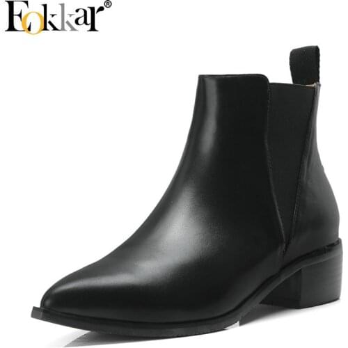 Eokkar 2020 Classic Black Women Chelsea Boots Cow Leather Med Heels Pointed Toe Winter Shoes Slip On Retro Rome Boots Size 34-40