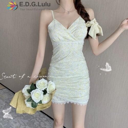 EDGLuLu Spaghetti Strap V-neck Yellow Floral Bodycon Dress Women Summer Sleeveless Lace Patchwork Irregular Mini Dress 0416