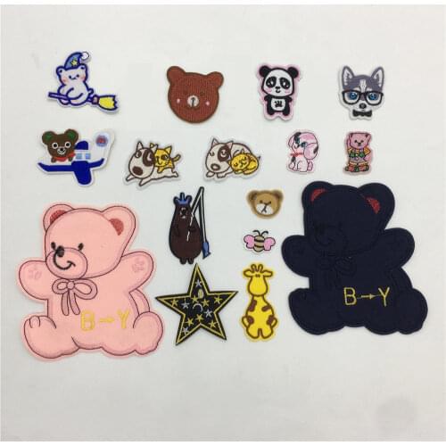 Fashion Style Cute Bear Hot Melt Adhesive Badge Patch Stickers DIY Embroidery Clothes Womens Clothing Sewing Decal Accessories