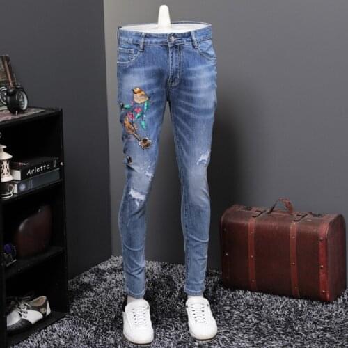 Top Brand New Embroidery Ripped Mens Denim Pencil Pants Full Length Slim Fit Personality Clubwear Casual Male Jeans Trousers
