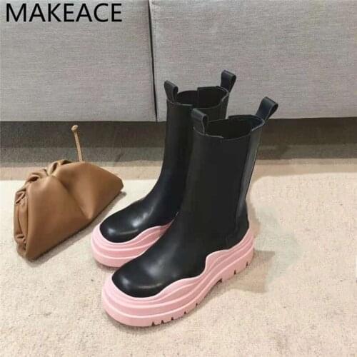 Autumn Thick Sole Chelsea Boots Women Genuine Leather Motorcycle Boots Woman Platform Shoes Flats Knight Boots For Women 2021