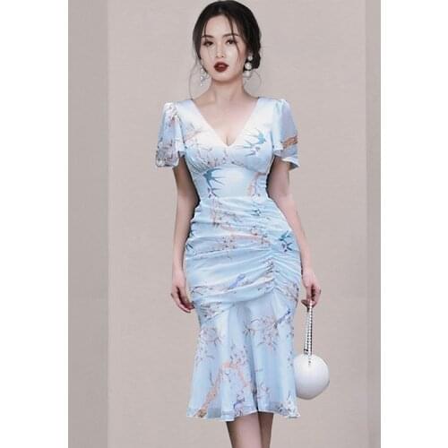 Elegant Summer High Quality Print Dress Female Summer New Korean Style Women Fashion Short Sleeve V-Neck Pleated Bodycon Dresses