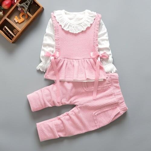 Baby girl suit autumn clothes new girl baby baby boy cartoon bow lace cute sweet Korean version of cotton baby three-piece suit
