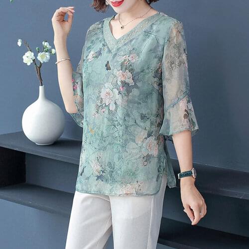 2021 New Middle-aged T-Shirt Summer Floral Chiffon Shirt Blouse Loose V Neck Plus Size Blusas Pullover Tops