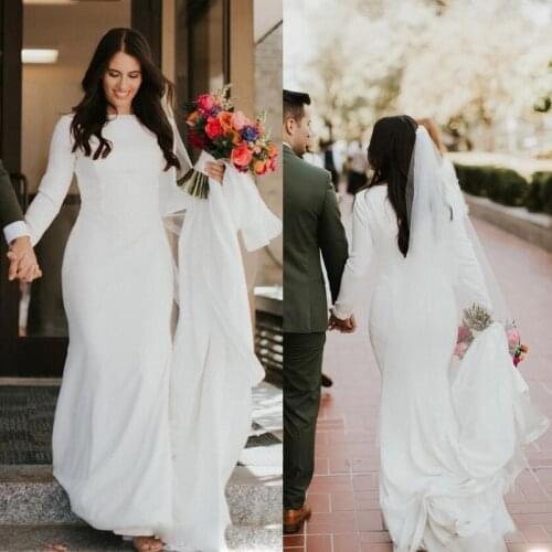 Mermaid Wedding Dresses Jewel Neck Long Sleeves Bridal Gowns Beach Floor Length Simple Satin Wedding Dress