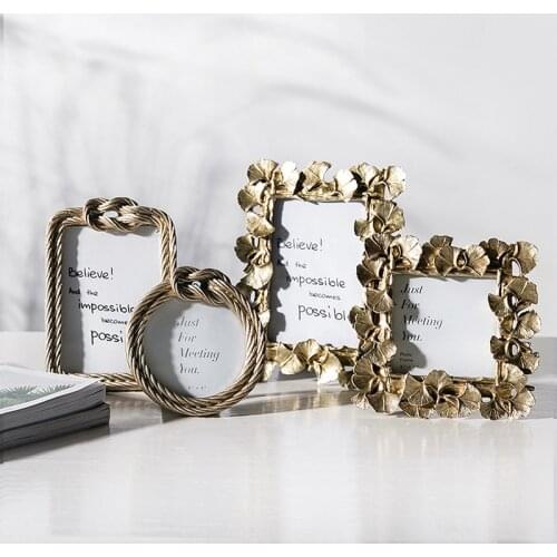 Retro Photo Frame Home Decoration Acccessories for Living Rome Golden Creative Resin Photo Frame Desk Decor Wedding Ornaments