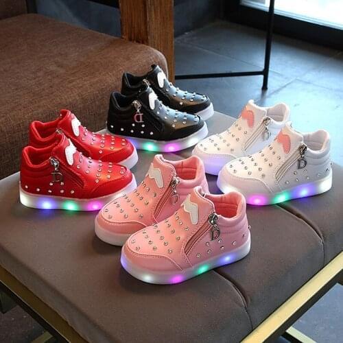 Childrens Led Shoes Boys Girls Lighted Sneakers Glowing Shoes for Kid Sneakers Boys Baby Sneakers with Luminous Sole Size 21-30