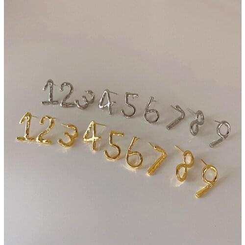 Fashion Simple Metal Stud Earrings For Women Retro Exquisite Student Girlfriend Earrings 2021 Trend Jewelry