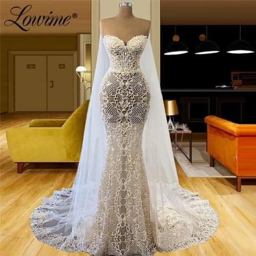 Lowime Pearls Beading Formal Evening Dresses With Cape Middle East Arabic Long Party Dress 2021 Custom Made Dubai Lace Prom Gown