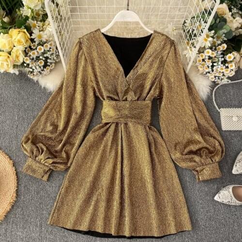 Women V neck Dresses Lantern Sleeve Gold Sliver Shiny Lurex Dress Autumn Vintage Fashion Warm Sexy Party Midi dress DZA361