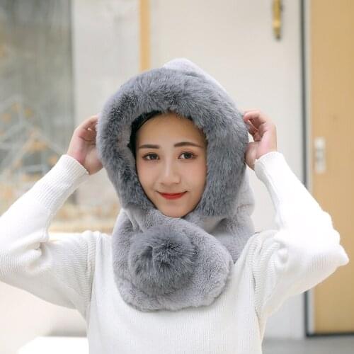 2021 Womens Plush Hats Winter Warm Earmuffs Thicken Ear-flapped Hat Female Faux Fur Bomber Hats For Women Fashion chapeau femme