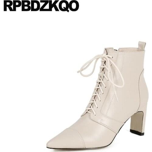 Pointed Toe Genuine Leather Short Chunky Designer Shoes Women Luxury 2021 Trend Zip Up High Heel Boots Beige Ankle Booties Lace