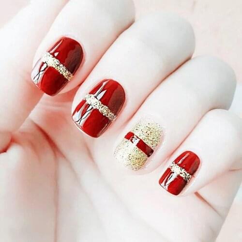 24 Pcs Wine Red Glitter Line Short Fake Nails Full Cover Nail Art False Nails