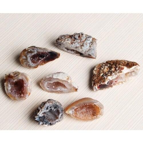 Crystal raw stone natural agate cornice decoration earhole raw ore specimen energy stone 1pc