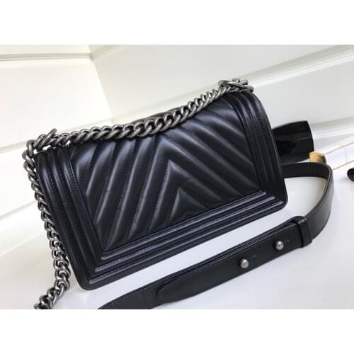 Hot sale woman v letter flap chain handbags flap handbag lady shoulder bag lambskin leather Europe brand high quality