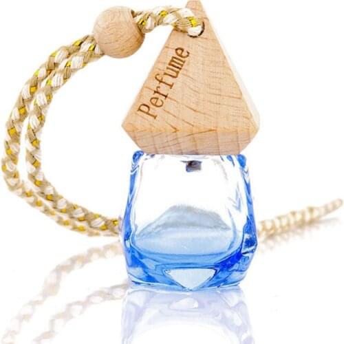 CarCar Perfume Bottle Empty Bottle Perfume Pendant Pyramid Cover Diamond Perfume Bottle New
