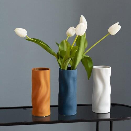 Creative Tabletop Vase For Living Room Dining Table Flower Arrangement Hallway TV Cabinet Ceramic Decorations Dried Flower Vase