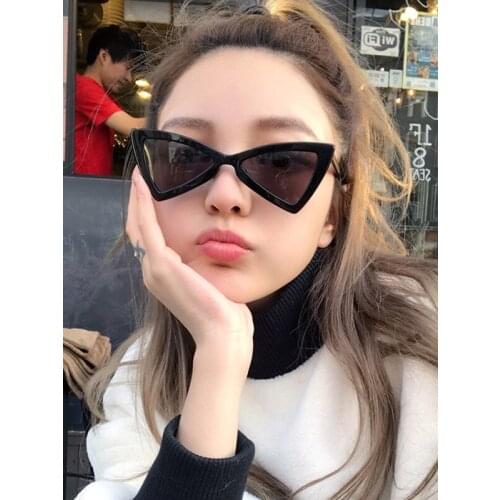 Fashion Triangle Cat Eye Sunglasses For Men And Women Bowknot Small Frame Sunglasses Personality Trend Retro Elegant Glasses