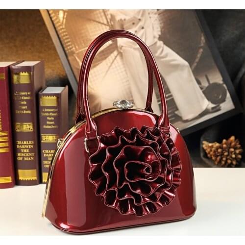 Fashion Leather Tote Bag Women Handbags 2021 New Chinese Embroidery Flower Shoulder Crossbody Bag Banquet Cheongsam Shell Bags