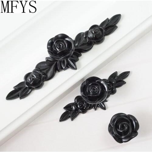 Black Rose Knobs Rustic Dresser Drawer Knobs Pulls Handles / Shabby Chic Kitchen Cabinet Door Knobs Flower Back Plate Plates