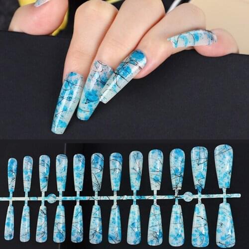 24Pcs Charming Blooming Flames Ballet Wearable Fake Nails Press on Square Head Full Cover Detachable Fingernails Full Nail Tips