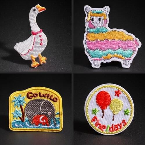 Color sheep embroidery patches Coat and sweater Clothing accessories balloon Geese cartoon Decorative patch