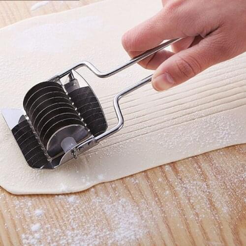 Noodle Lattice Roller Kitchen Spaghetti Maker Stainless Steel Manual Pressing Pasta Machine Cooking Tool