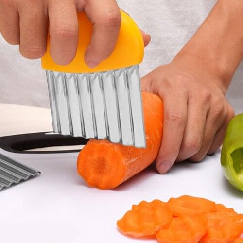 Stainless Steel Carrot Vegetable Cutting Fries Knife Multi-function Wave Knife Cutter Kitchen Useful Fries Cutting Potato Knife