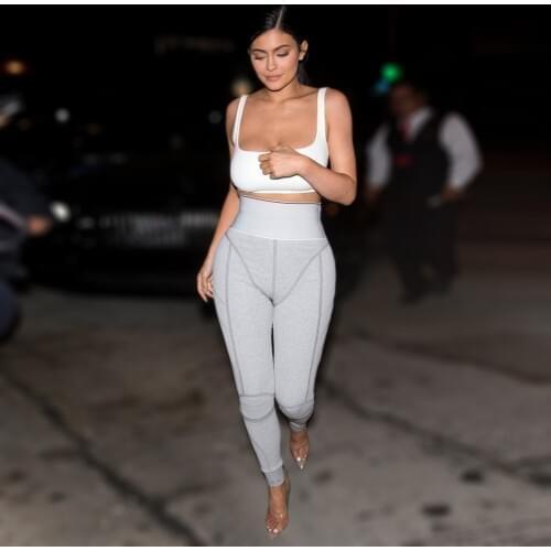 Kyliejenner Cotton Sports Two Pieces Gymwear Designer New Fashion Spaghetti Straps Elastic Waist Crop Top Legging Pants Set