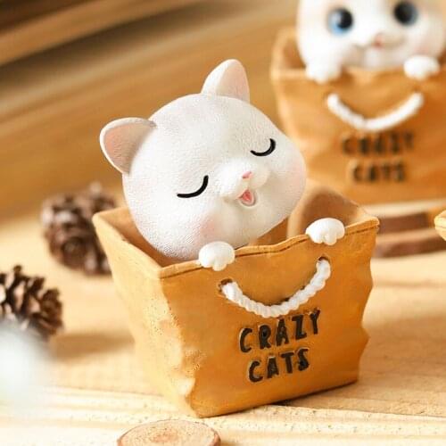 Cartoon Shaking Head Cat Resin Ornaments Creative Cute Cat Car Ornaments Living Room Home Office Desk Resin Decorative Crafts