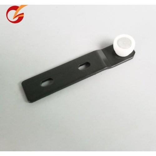 Use for nissan urvan e25 sliding door roller lower small bracket 2001-2012