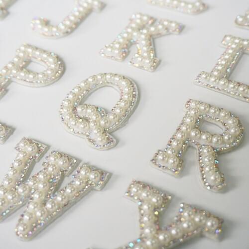 10Pcs Pearl Letter Patches Flatback Rhinestone Bead Applique Non-woven English Alphabet Clothing Sticker DIY Name Sew On Jeans