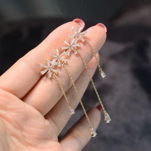 Fashion Needle Dangle Earrings Long Earrings For Women Fashion Rhinestones Stars Hanging Earrings Women
