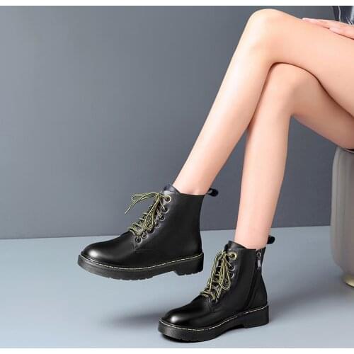 Martin Lolita Gothic Boots Womens 2020 New Breathable Genuine Leather Short Boots Goth Style Martins Boots Fashion Casual Shoes