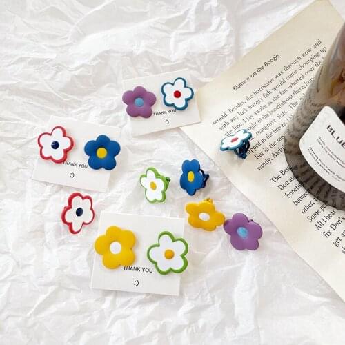 Febrero Stud Earrings