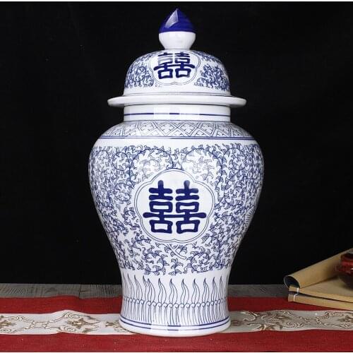 Jingdezhen Porcelain Ginger jar Antique Blue And White Porcelain Vase Chinese Wedding ceramic temple jar pot