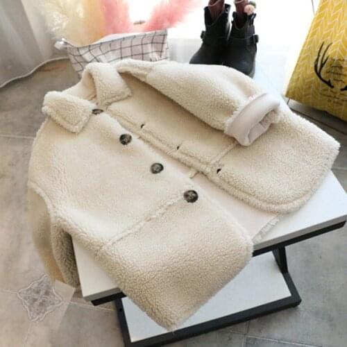 Girl lamb wool coat autumn winter new childrens long Korean version coat thick fashion