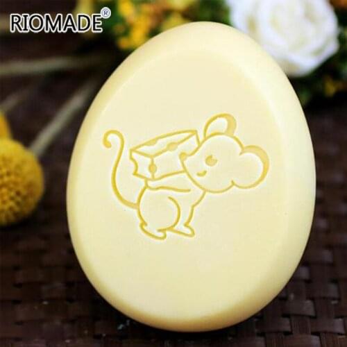Mouse Stealing Cheese Stamp For Soap Making Handmade Natural Cartoon Animal Soap Stamp With Handle Acrylic Stamps Custom