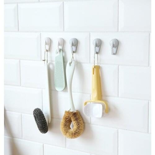 2pcs Rotary Locking Hook Cartoon Head-shaped Pasting Seamless Hook