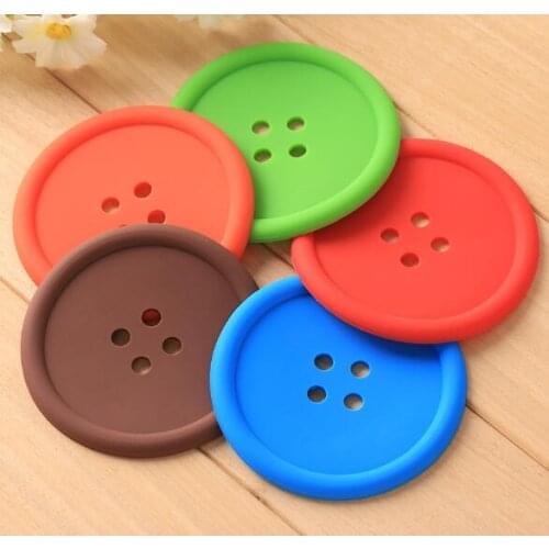 60 pcs Cartoon Cup Mat Sweet Cup Insulating Pad Coaster Fashion Colourful Button Design