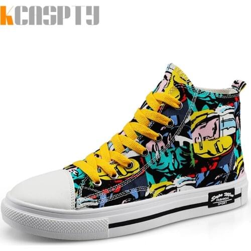 High Top mens 2021 Printed Black Canvas Shoes Vulcanize Shoes Women Stars Casual Skateboarding Shoes Classic Brand Sneakers