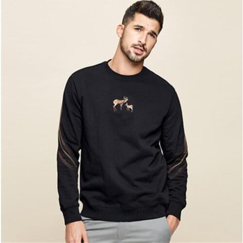 Wei Yi Mens 2020 New Fashion Embroidered Crewneck Slim Personality Youth Long Sleeve